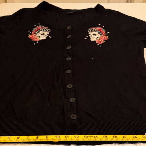 Torrid Retro Chic Sugar Skull Roses Longline Cardigan – Size 4 (4X) - Picture 4 of 9
